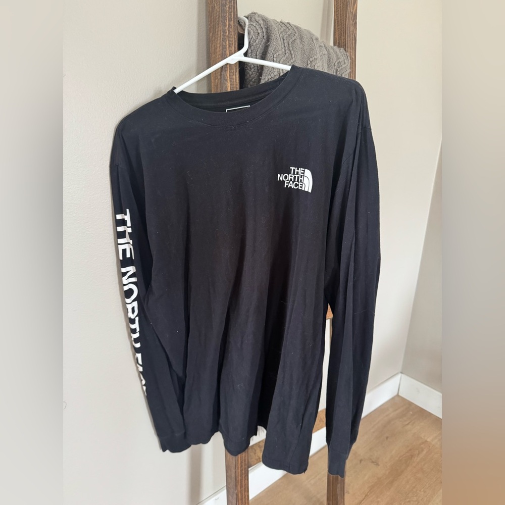 The North Face Men's Black Long Sleeve Tee
